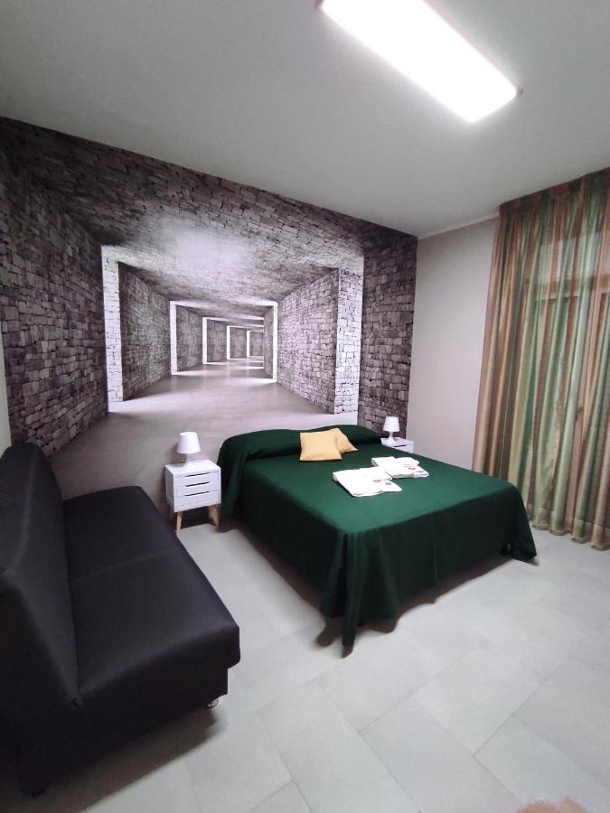 Apartamento Holiday In Naples Vacanze Napoletane Exterior foto